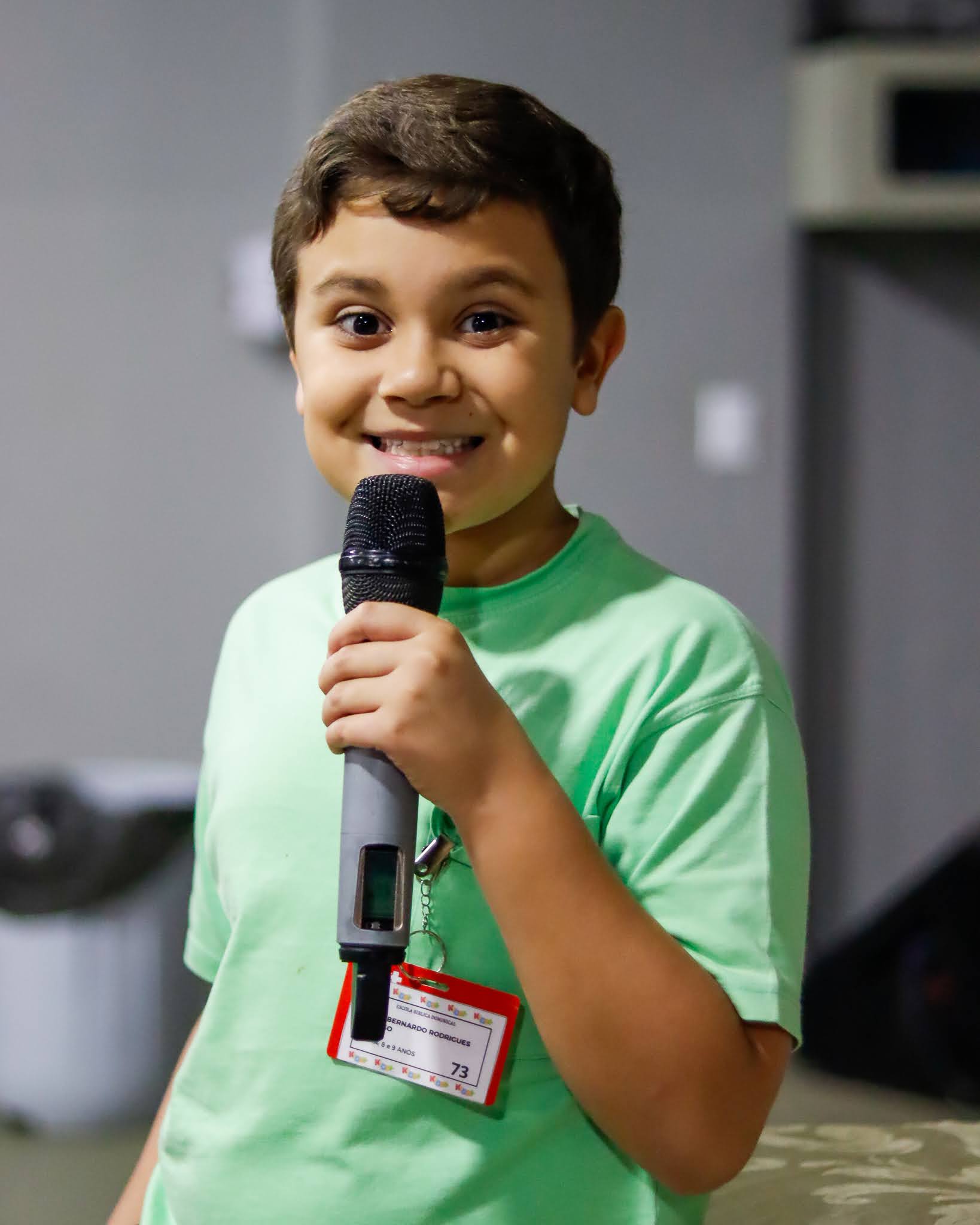 Crianças em atividade pedagógica no Kids+